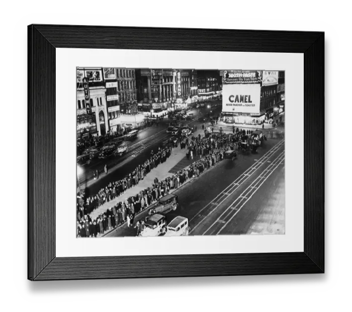 Framed Print : Unemployed in Line for Rations Framed Print : Unemployed in Line for Rations