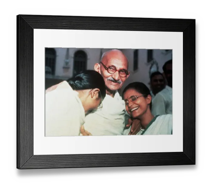 Framed Print : Mahatma Gandhi Laughing with Granddaughters Framed Print : Mahatma Gandhi Laughing with Granddaughters