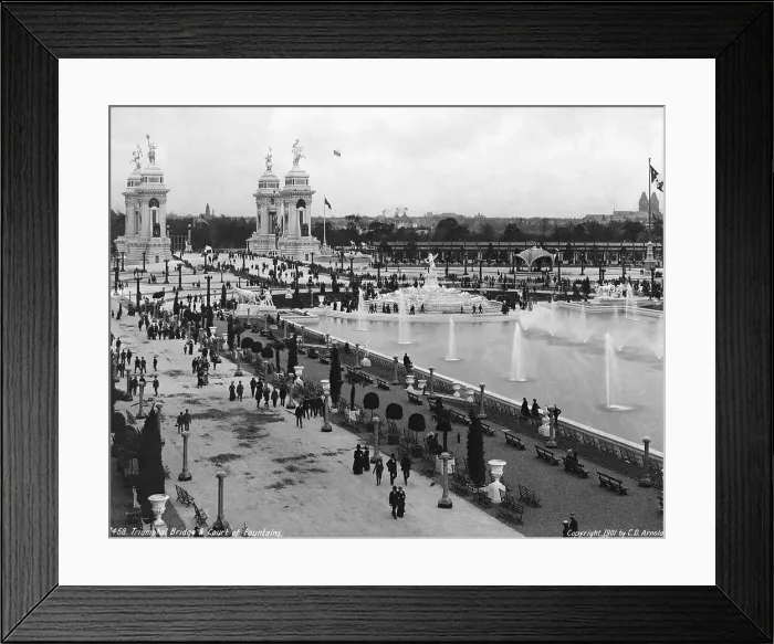 Framed Print : Triumphal Bridge and Court of Fountains Framed Print : Triumphal Bridge and Court of Fountains