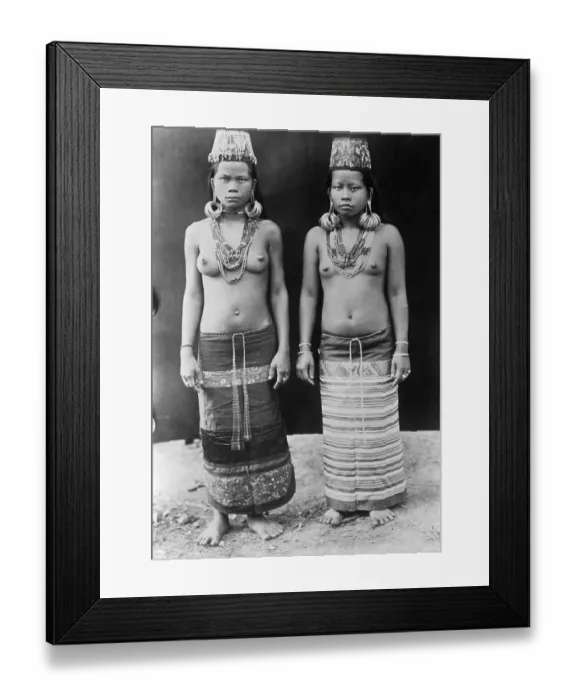 Framed Print : Kayan Women in Festive Dress for Dance Framed Print : Kayan Women in Festive Dress for Dance