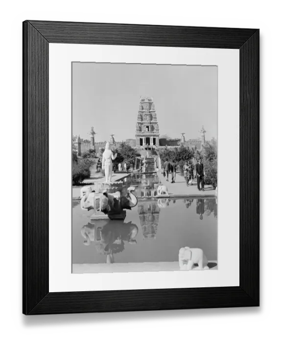 Framed Print : Bettmann Archive Framed Print : Bettmann Archive