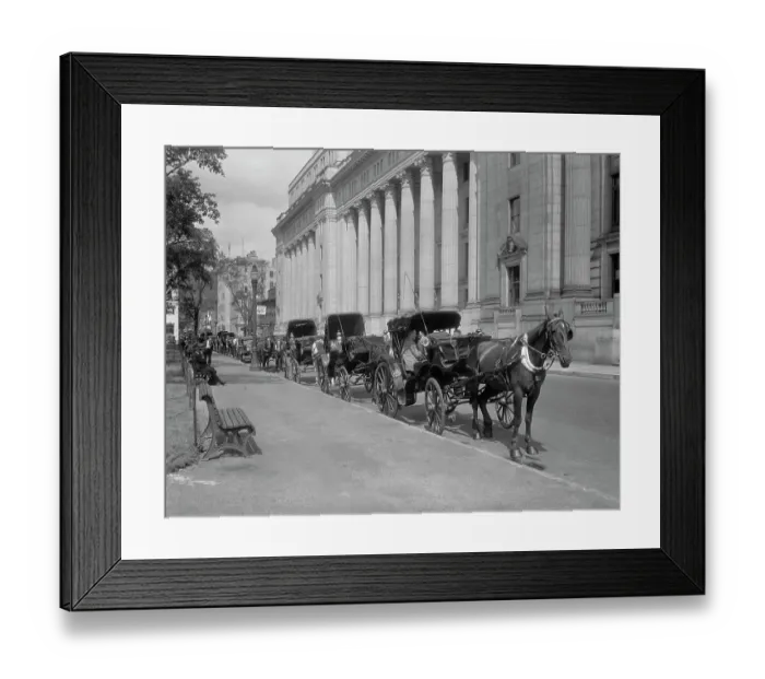Framed Print : Horse-drawn Cabs Awaiting Passengers Framed Print : Horse-drawn Cabs Awaiting Passengers