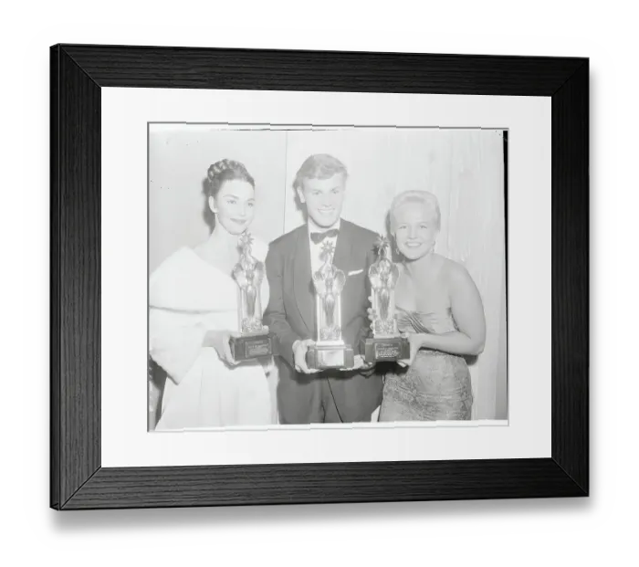 Framed Print : Jennifer Jones with Tab Hunter and Peggy Lee Framed Print : Jennifer Jones with Tab Hunter and Peggy Lee
