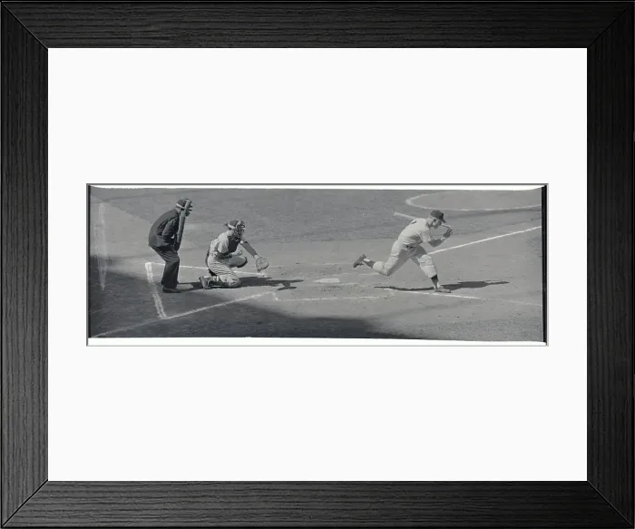 Framed Print : Mickey Mantle Running to First Base