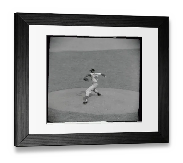 Framed Print : Bob Gibson in Action Framed Print : Bob Gibson in Action