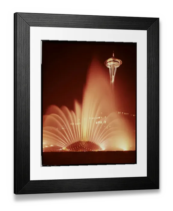 Framed Print : International Fountain at Night Framed Print : International Fountain at Night