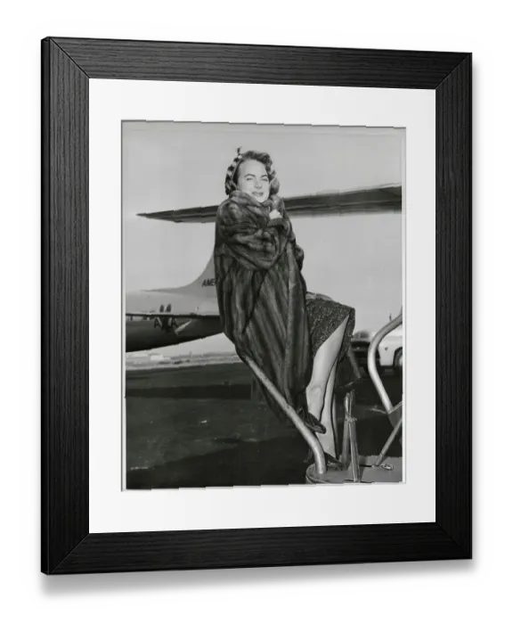 Framed Print : Portrait of Actress Terry Moore Framed Print : Portrait of Actress Terry Moore