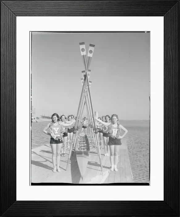 Framed Print : Women Rowers Holding up Oars Framed Print : Women Rowers Holding up Oars