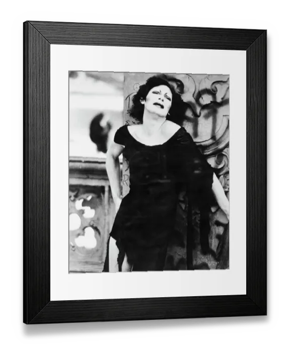 Framed Print : Transvestite Holly Woodlawn in Broken Goddess Framed Print : Transvestite Holly Woodlawn in Broken Goddess