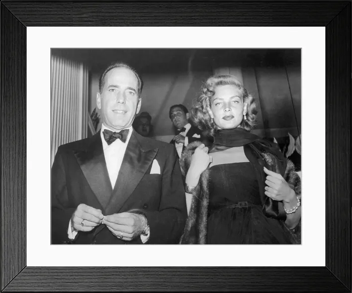 Framed Print : Humphrey Bogart and Lauren Bacall Framed Print : Humphrey Bogart and Lauren Bacall
