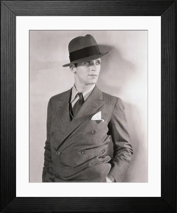 Framed Print : Portrait of Douglass Fairbanks, Jr Framed Print : Portrait of Douglass Fairbanks, Jr