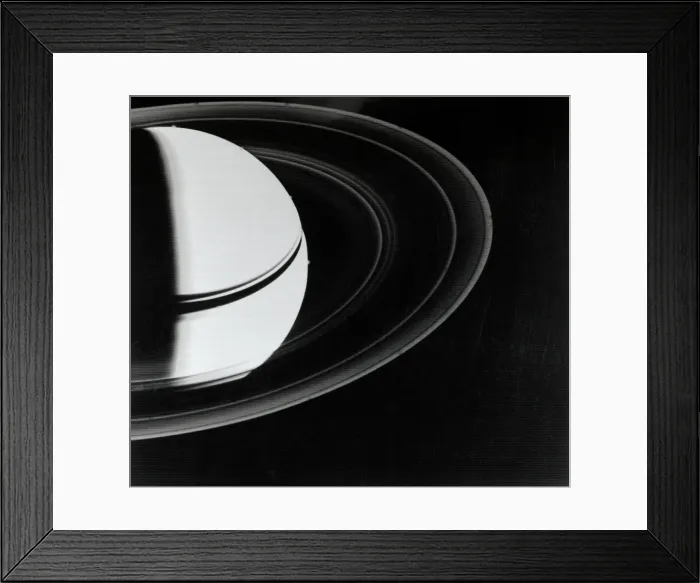 Framed Print : The Planet Saturn In Picture / Voyager Framed Print : The Planet Saturn In Picture / Voyager