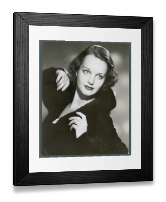 Framed Print : Portrait of Rochelle Hudson