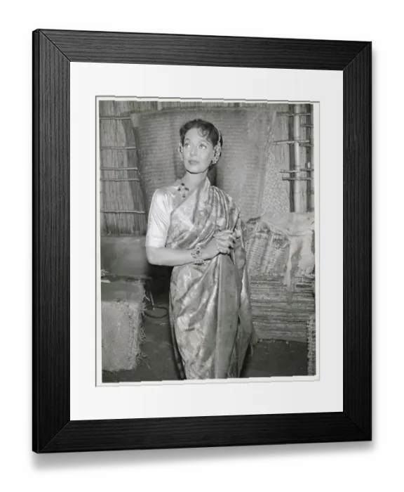 Framed Print : Portrait of Loretta Young Framed Print : Portrait of Loretta Young