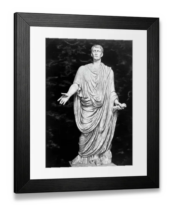 Framed Print : Statue Of Julius Caesar Framed Print : Statue Of Julius Caesar