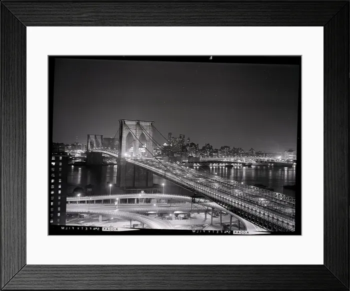 Framed Print : Brooklyn Bridge at Night Framed Print : Brooklyn Bridge at Night