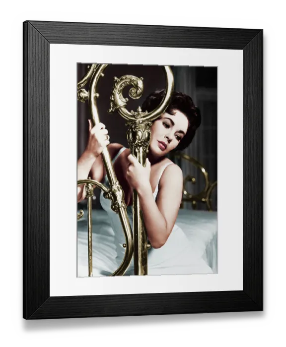 Framed Print : Elizabeth Taylor