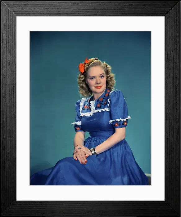 Framed Print : Portrait of Alice Faye Framed Print : Portrait of Alice Faye