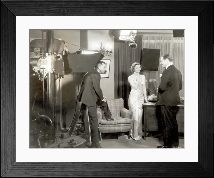 Framed Print : Glark Gable & Myrna Loy On A Movie Set Framed Print : Glark Gable & Myrna Loy On A Movie Set