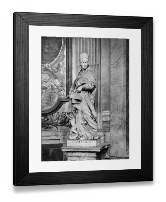 Framed Print : Statue of Pope Leon Le Grand Framed Print : Statue of Pope Leon Le Grand