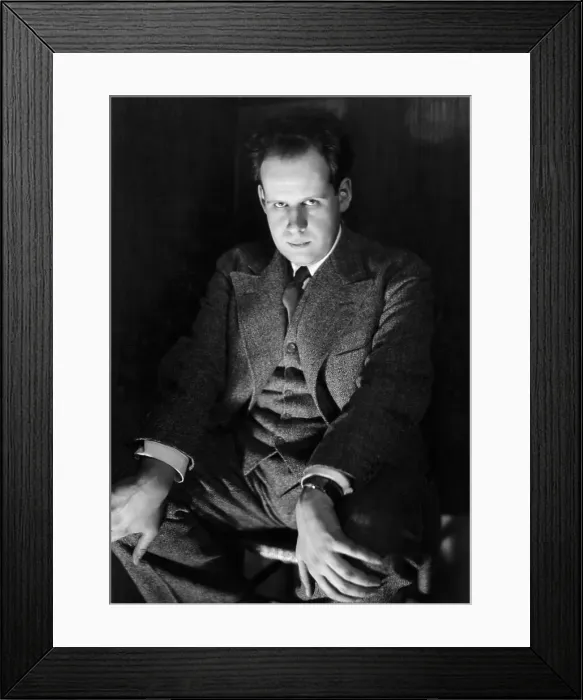 Framed Print : Serdi Eisenstein In Dark Sinister Pose Framed Print : Serdi Eisenstein In Dark Sinister Pose