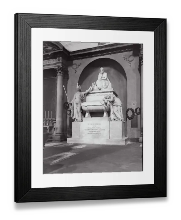 Framed Print : Dante Monument at Santa Croce Framed Print : Dante Monument at Santa Croce