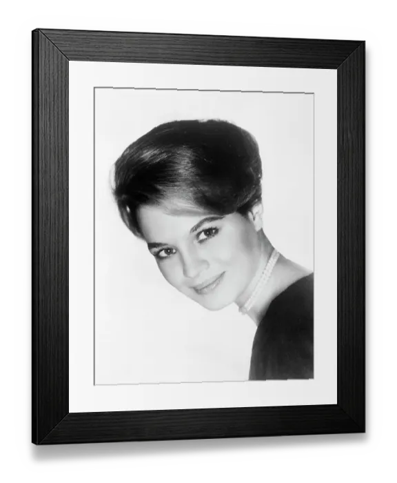 Framed Print : Actress Angie Dickinson Framed Print : Actress Angie Dickinson