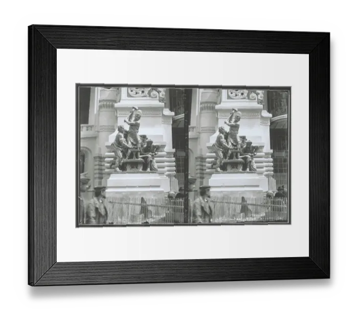 Framed Print : Statue of Iron Workers Framed Print : Statue of Iron Workers