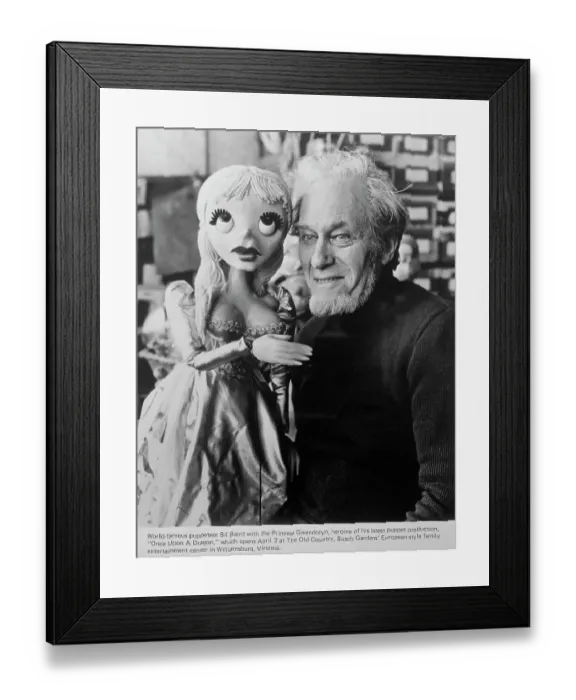 Framed Print : Puppeteer Bil Baird with Princess Gwendolyn