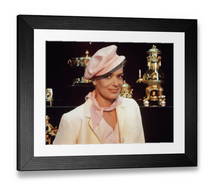 Framed Print : Actress Melina Mercouri Framed Print : Actress Melina Mercouri