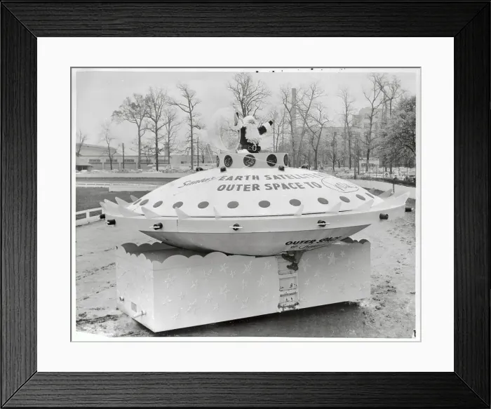 Framed Print : Model of a Flying Saucer from Santa Framed Print : Model of a Flying Saucer from Santa