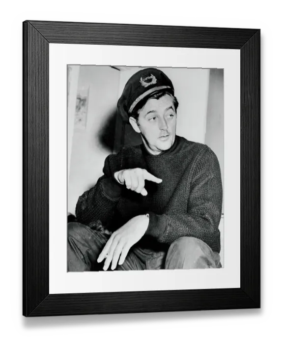 Framed Print : Portrait of Robert Robert Mitchum Framed Print : Portrait of Robert Robert Mitchum