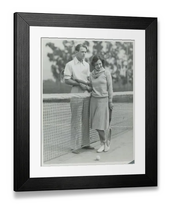 Framed Print : Joan Crawford and Douglas Fairbanks Jr. Shaking Hands Framed Print : Joan Crawford and Douglas Fairbanks Jr. Shaking Hands