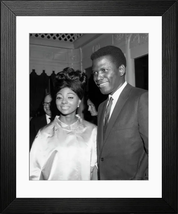 Framed Print : Sidney Poitier W / Leslie Uggams Framed Print : Sidney Poitier W / Leslie Uggams