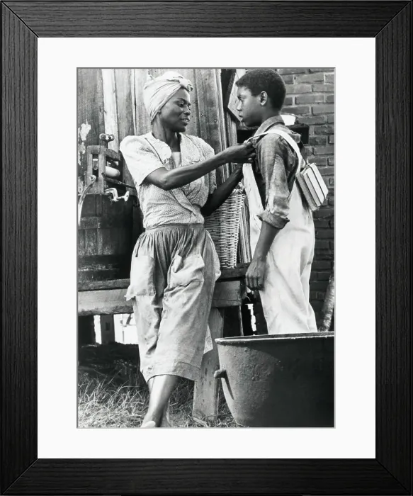 Framed Print : Cicely Tyson In Sounder Framed Print : Cicely Tyson In Sounder