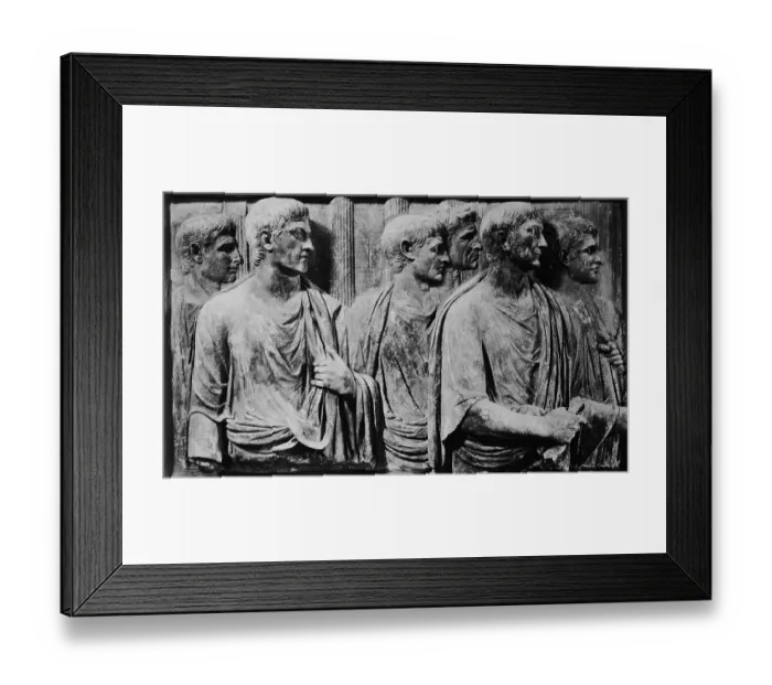 Framed Print : Sculpture of Roman Court Framed Print : Sculpture of Roman Court