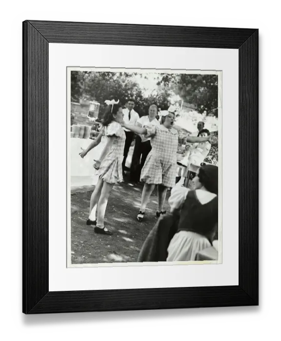 Framed Print : Judy Garland and Sophie Tucker Gesturing While Singing Framed Print : Judy Garland and Sophie Tucker Gesturing While Singing