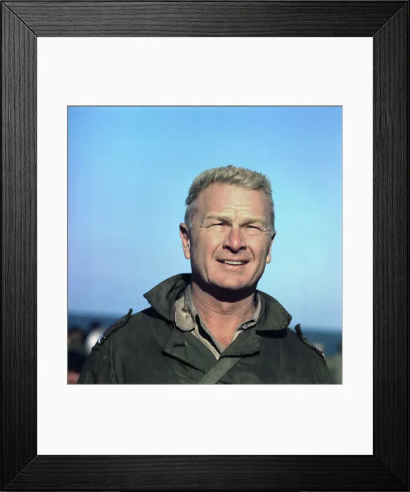 Framed Print : Portrait of Eddie Albert Framed Print : Portrait of Eddie Albert