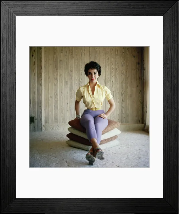 Framed Print : Actress Elizabeth Taylor Framed Print : Actress Elizabeth Taylor