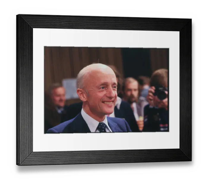 Framed Print : Norway's Kare Willoch Framed Print : Norway's Kare Willoch