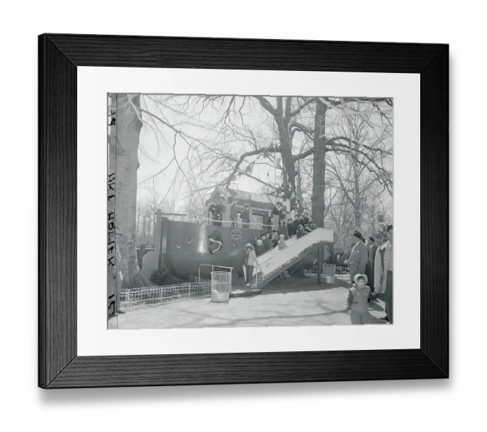 Framed Print : Children's Zoo Opening