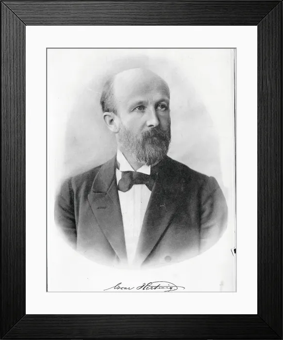 Framed Print : Oskar Hertwig