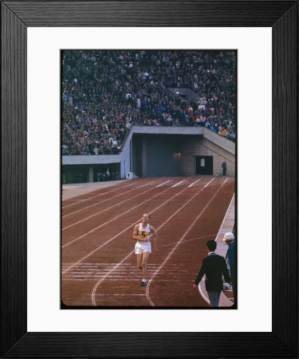 Framed Print : Don Matthew Running to Finish Framed Print : Don Matthew Running to Finish