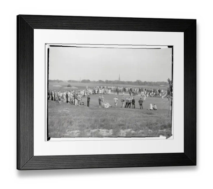 Framed Print : Portrait of Alexa Fraser Putting