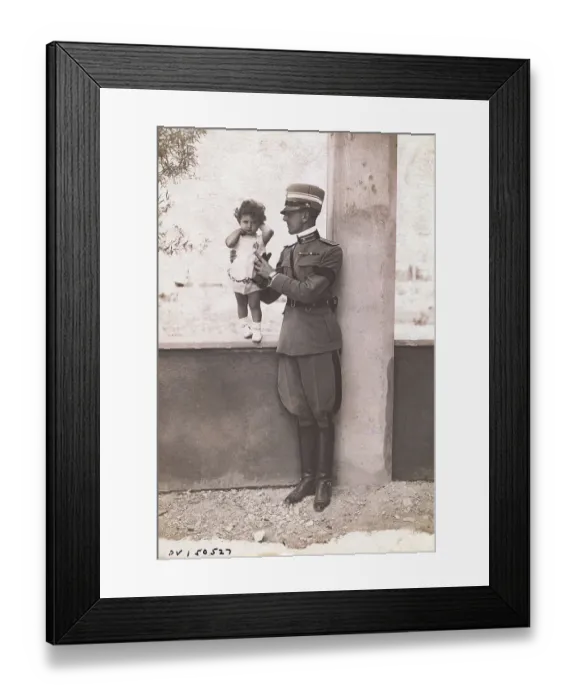 Framed Print : Prince Umberto Holding Child