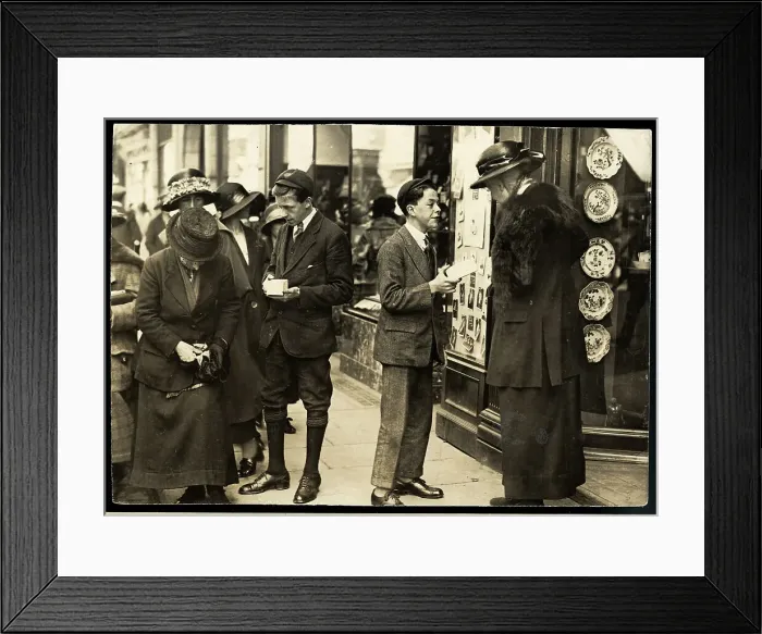Framed Print : Fund Collecting For Republican Prisoners Framed Print : Fund Collecting For Republican Prisoners
