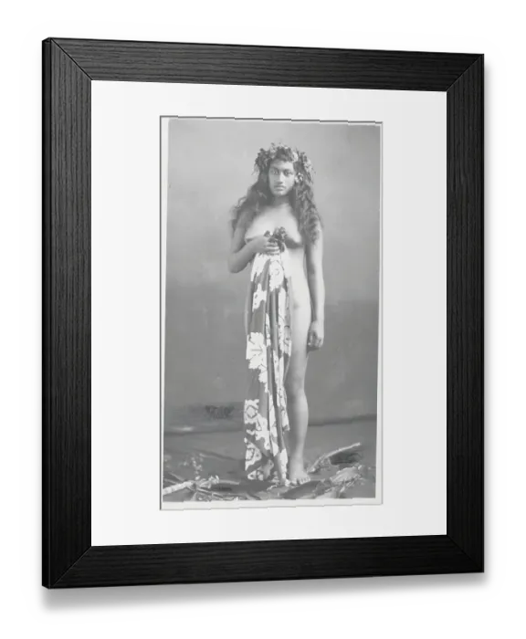 Framed Print : Tahitian Woman Posing Framed Print : Tahitian Woman Posing