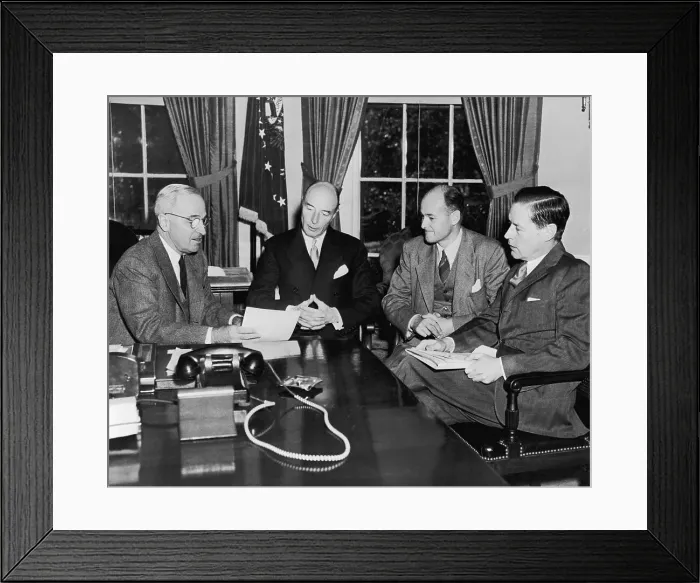 Framed Print : President Truman meeting with aides Framed Print : President Truman meeting with aides