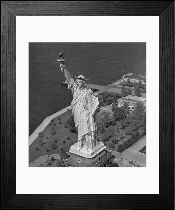 Framed Print : Aerial View of Statue of Liberty from Helicopter Framed Print : Aerial View of Statue of Liberty from Helicopter