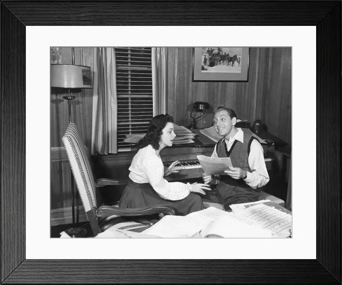 Framed Print : Judy Garland & David Rose @ Piano @ Home Framed Print : Judy Garland & David Rose @ Piano @ Home